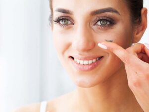 Leia mais sobre o artigo Setembro Safira – O correto uso das lentes de contato